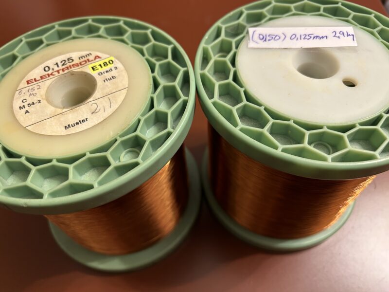 Lackisolerad Koppartråd -- Elektrisola -- 0,125 mm 4.4 kg tråd på 2 bobiner_1